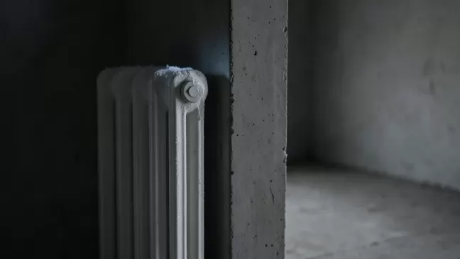 sąsiad nie ogrzewa mieszkania